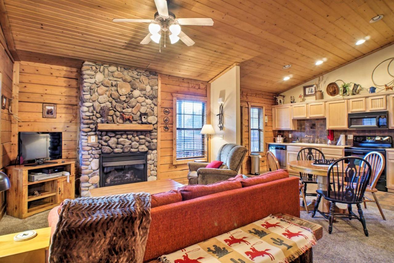 شقة Cabin-Style Studio Right Off The Branson Strip! المظهر الخارجي الصورة