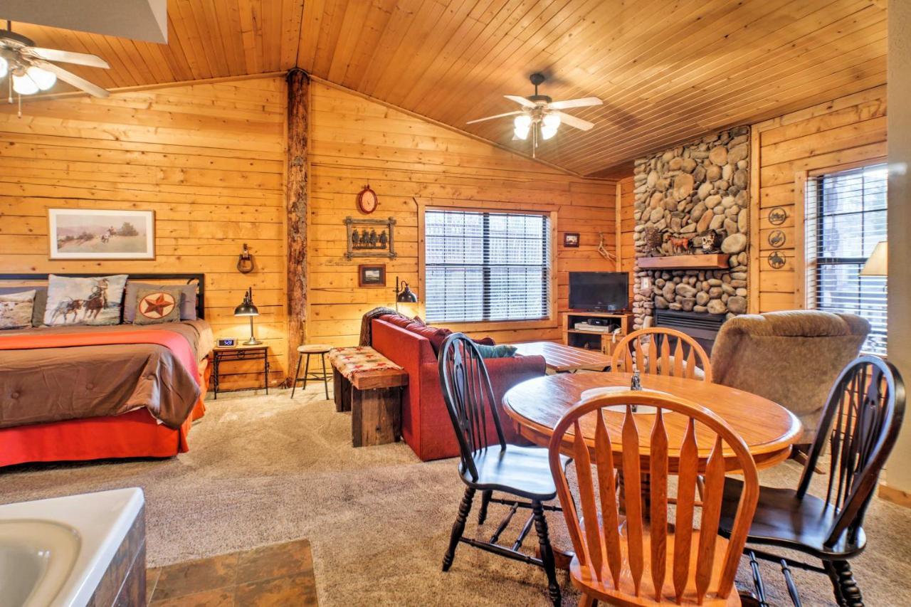 شقة Cabin-Style Studio Right Off The Branson Strip! المظهر الخارجي الصورة